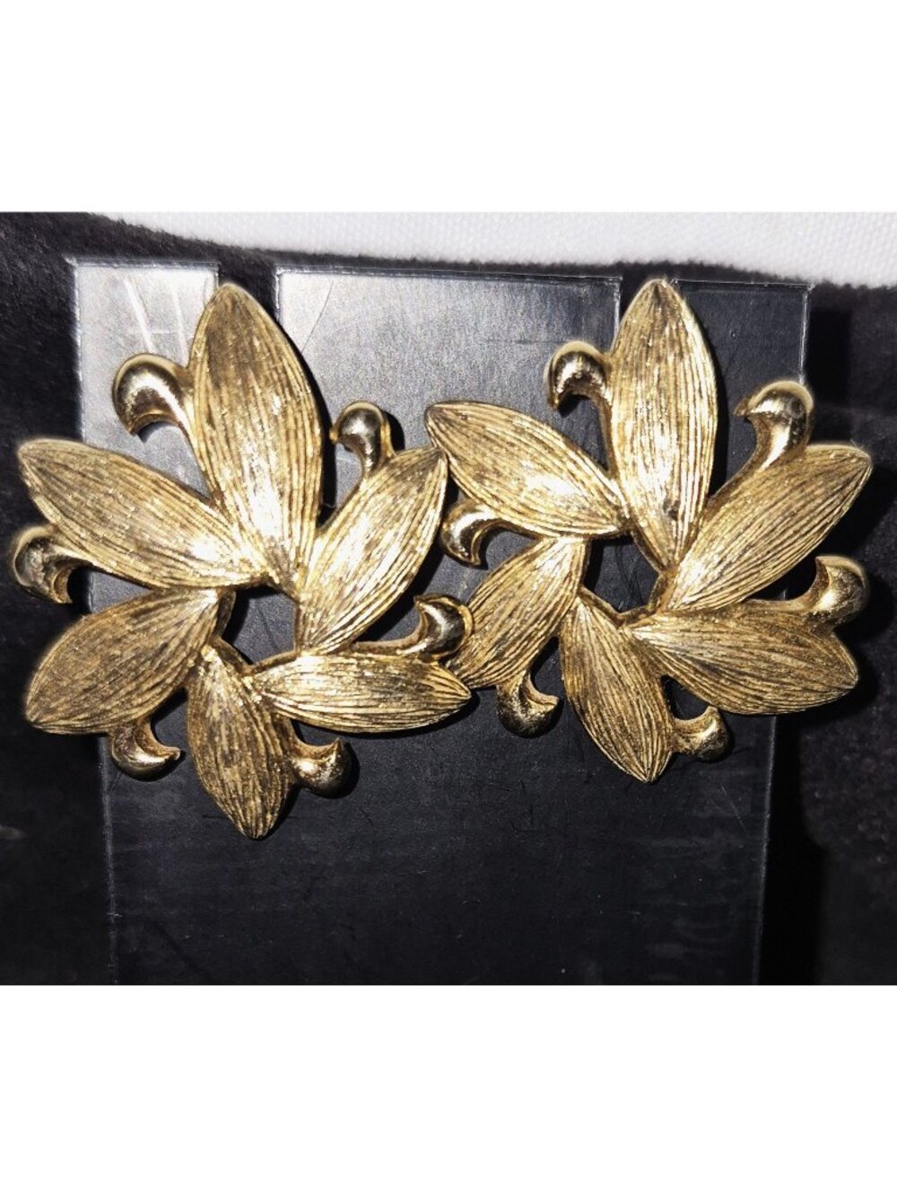 Vintage Monet Gold Tone Earrings Floral Clip On Signed